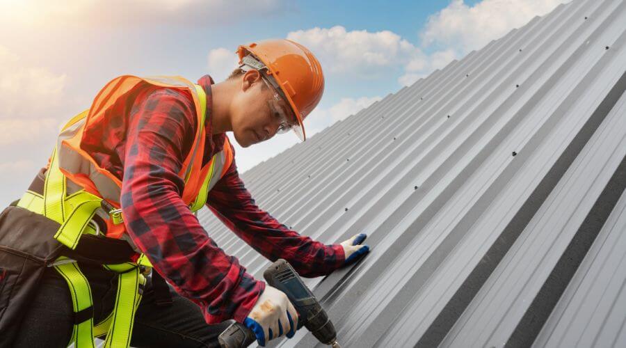 Professional metal roof installation in Munford, TN